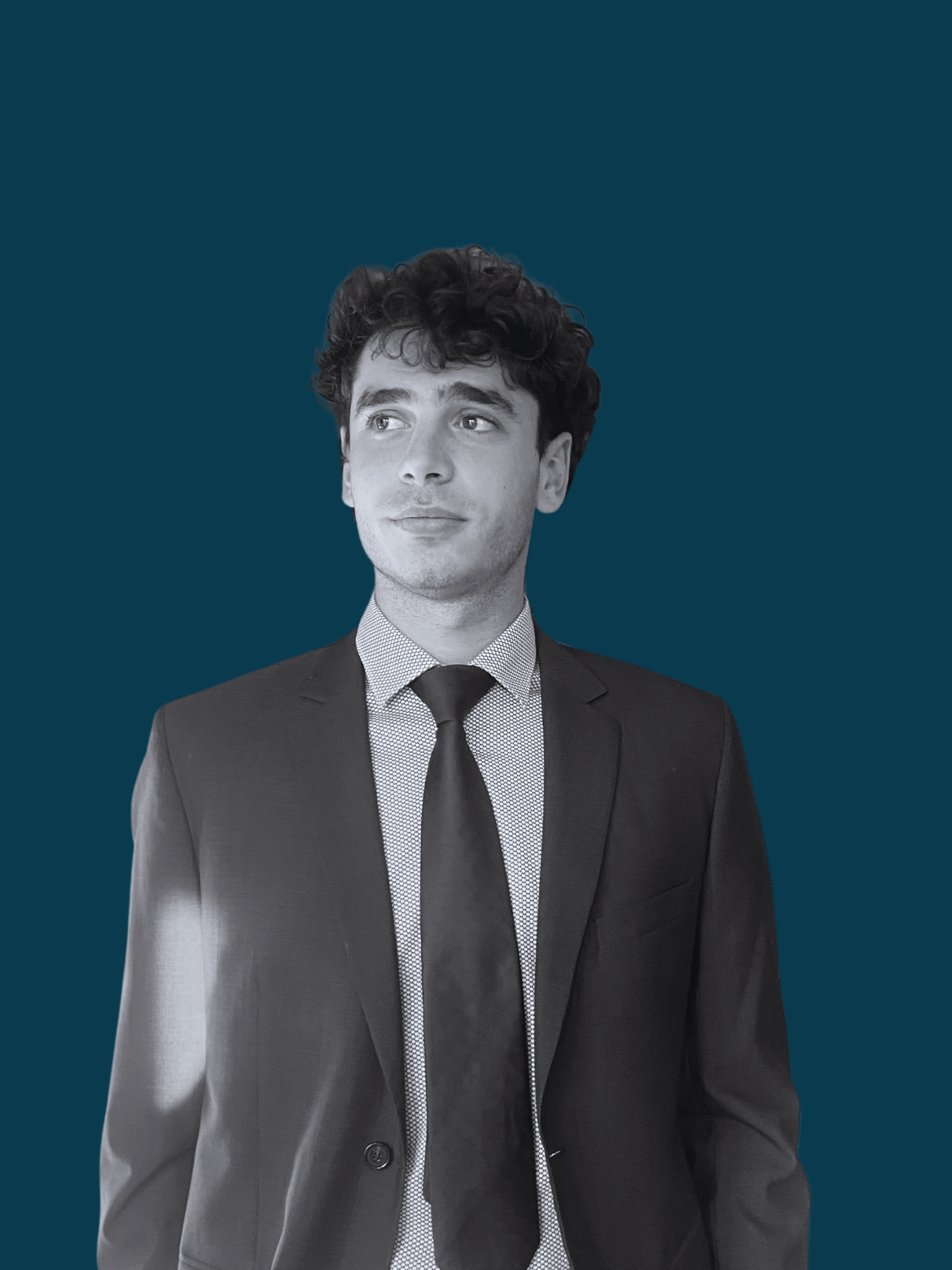 Oscar Pato Sarmiento — Founder & Director Creativo de Evimes